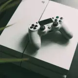PS5: Odbudowa bazy danych co daje i czy kasuje gry?