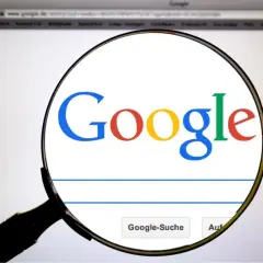 Google ulega presji: Zapłaci kanadyjskim dziennikarzom, dowiedz się, ile będą musieli zapłacić