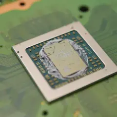 Ciche PS4: Jak wyczyścić konsolę z kurzu i wymienić pastę?
