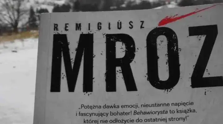 Behawiorysta Mróz - Remigiusz Mróz Behawiorysta Online