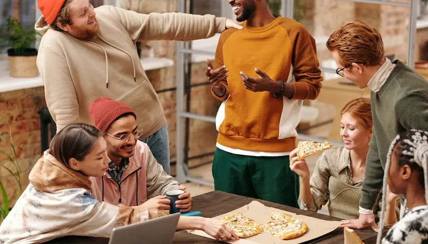 Gra w pizzerii - rozbaw się z przyjaciółmi w najlepszej pizzerii w mieście