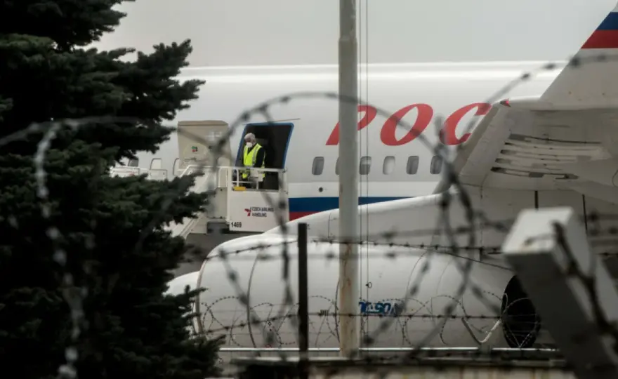 Szpiedzy z Rosji i tajemnicza fabryka. Gajdziński odsłania kulisy wojny