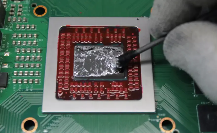 Głośny Xbox Series X i przegrzewanie? Odzyskaj ciszę i moc!