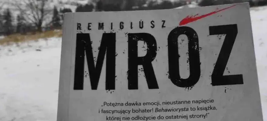 Behawiorysta Mróz - Remigiusz Mróz Behawiorysta Online