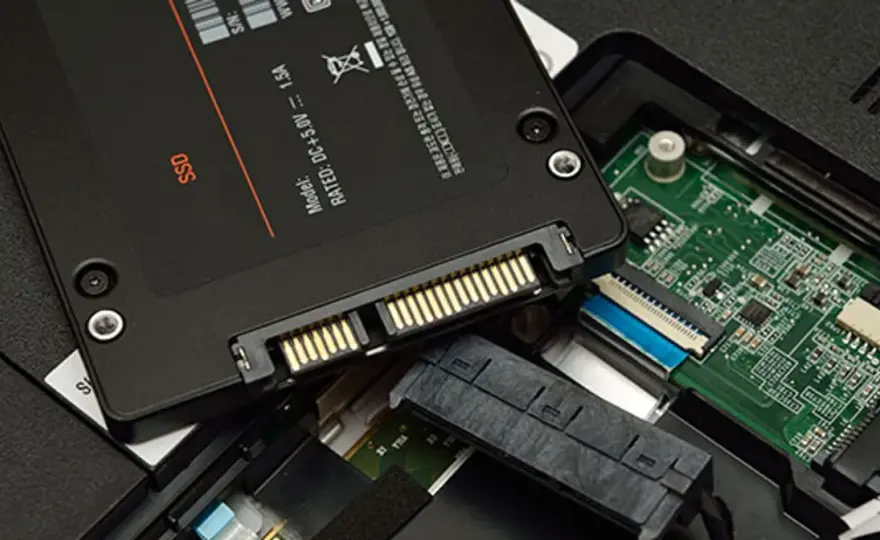 Przenieś system na SSD: Bezpieczna migracja Windows krok po kroku