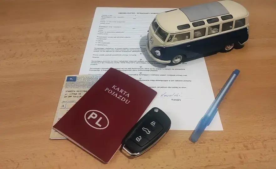 Wzór umowy zwrotu pojazdu PDF: kompletny formularz do pobrania