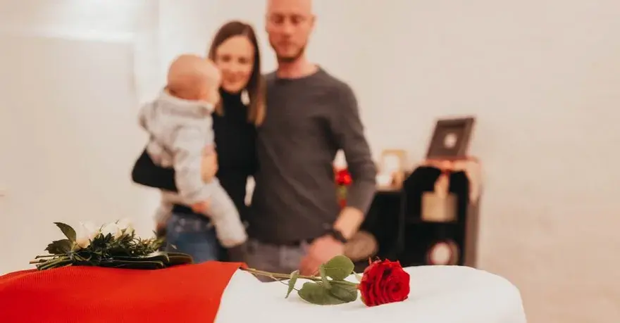 Wzruszające cytaty o pamięci o tych co odeszli, które poruszają serce